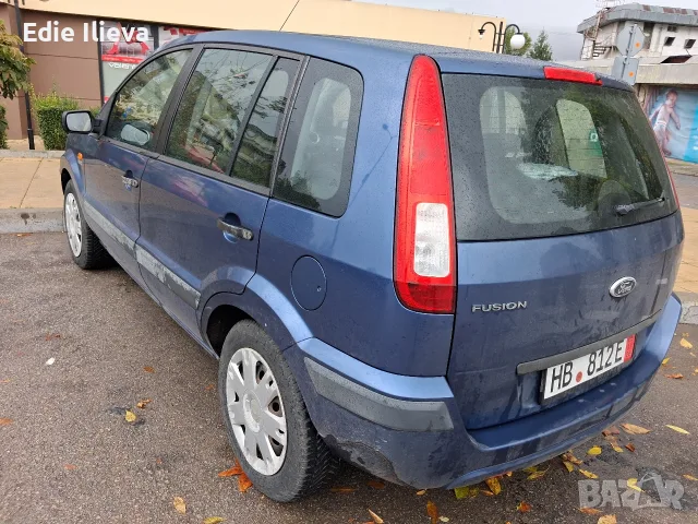 ford fusion 1.3 benzin, снимка 6 - Автомобили и джипове - 56621681