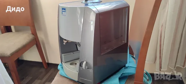 Кафемашина Lavazza Blue LB 1000 с капсули, снимка 9 - Кафемашини - 53898721