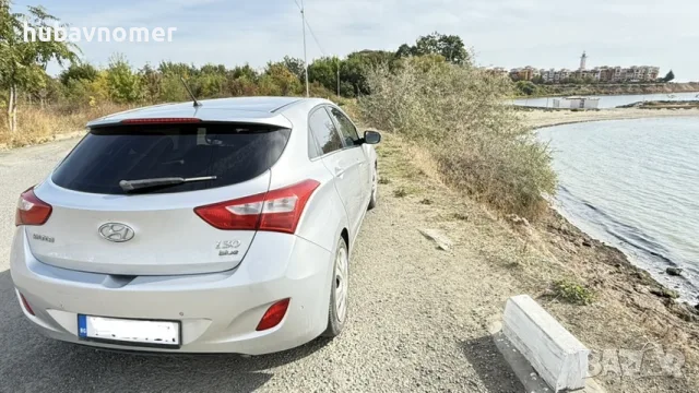   Продавам Hyndai i30 1.6, снимка 3 - Автомобили и джипове - 56745384