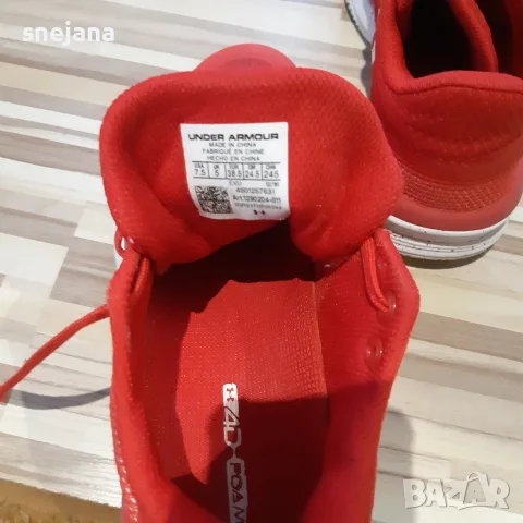 Under Armour оригинални маратонки , снимка 5 - Маратонки - 56659857