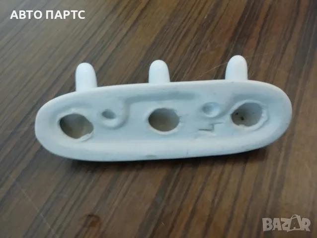 Стара фаянсова закачалка за баня , снимка 3 - Аксесоари за баня - 56552744