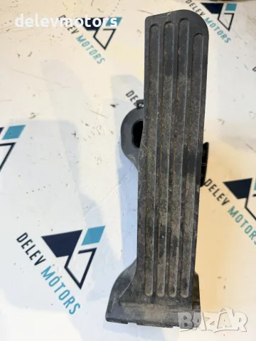 1K1723503L педал за газ от • Volkswagen: Golf 5 (V), Passat B6 (2005–2011), Touran, Caddy • Audi