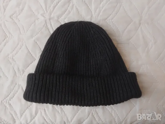 Adidas - Нова зимна шапка, снимка 2 - Шапки - 56709277