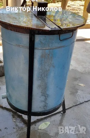продавам ръчна центрофуга