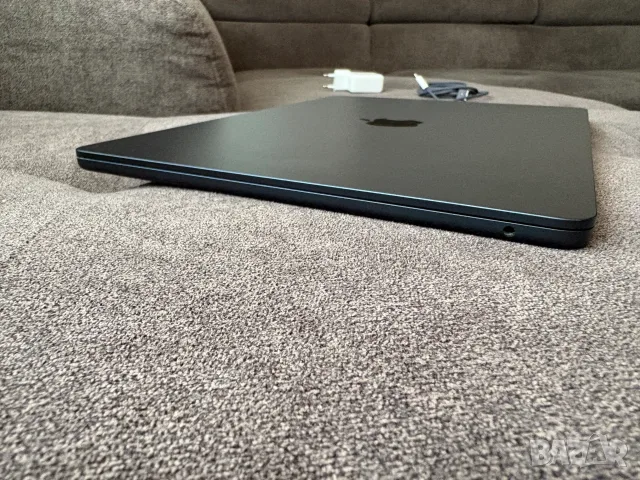 Apple Macbook Air 15 M4 24 GB Ram 512 Disk, снимка 3 - Лаптопи за работа - 56640407