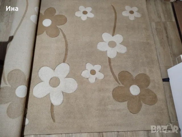 Дебел килим,релефен