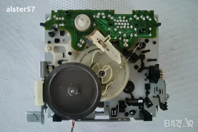 Стерео касетен дек Sony TC-K390, снимка 13 - Декове - 56663463