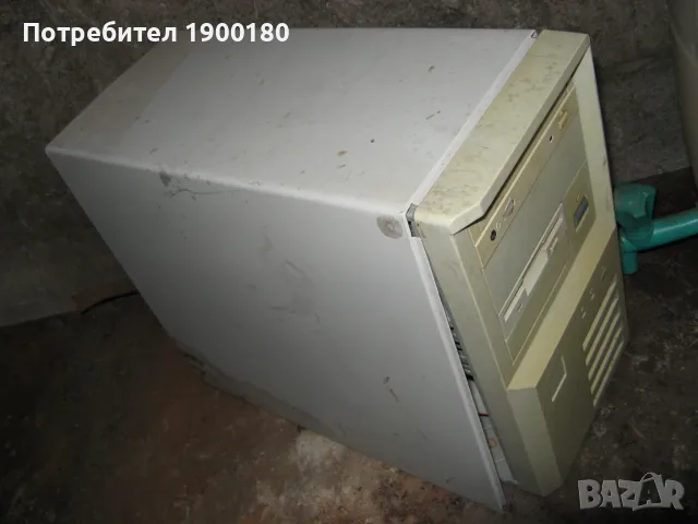 стар компютър с 1,44" флопи и CD, снимка 2 - За дома - 56702885