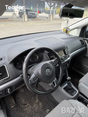 VW Sharan 2.0TDI Highline
, снимка 9 - Автомобили и джипове - 56556784