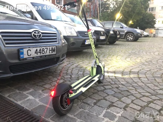 Inokim Light 2 Super Green тротинетка, снимка 3 - Други спортове - 56736531