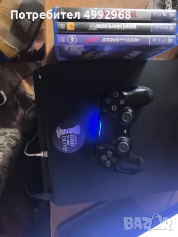 здравейте продавам тази конзола PS4  800GB