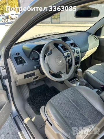 Renault Megane 2003, 1,4 , снимка 10 - Автомобили и джипове - 56744136