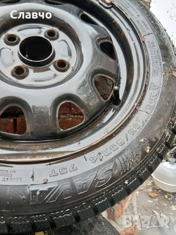 Продавам зимни гуми, снимка 4 - Гуми и джанти - 56710643