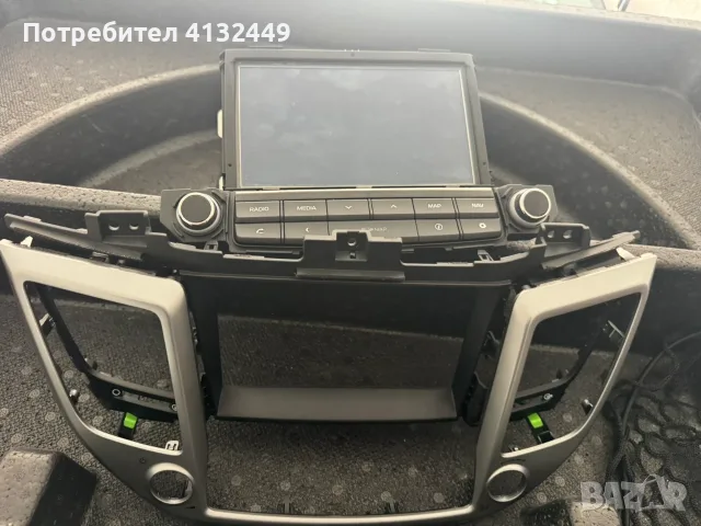 Оригинална мултимедия Hyundai Tucson 2017, снимка 4 - Навигация за кола - 56584251