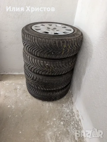 Зимни гуми Semperit 205/60 R16 DOT 2025 + оригинални джанти Toyota Verso