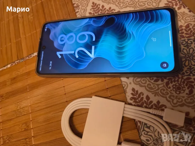 Продавам телефон GSM Motorola g35