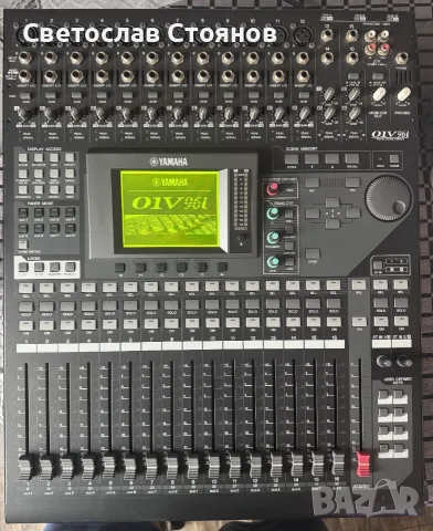 Продавам дигитален миксер Yamaha 01V96i