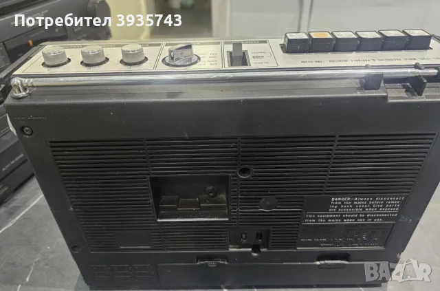 Hitachi TRK-5330E Japan , снимка 4 - Радиокасетофони, транзистори - 56705004