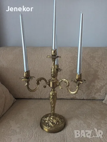 Месингов свещник. 
