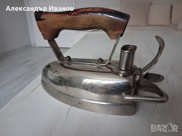 Стара,германска ютия AEG, снимка 2 - Антикварни и старинни предмети - 56722529