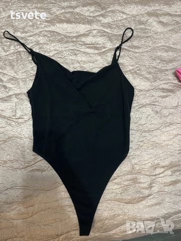 Комплект боди Pull and Bear и жилетка , снимка 10 - Корсети, бюстиета, топове - 56740185