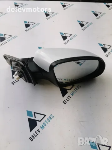 Дясно външно електрическо огледало с мигач Hyundai Бял корпус и интегриран мигач за Hyundai Kona EV