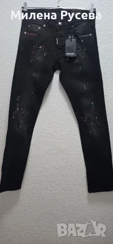 Нови със етикет.   Дънки  оригинални  DSQUARED2 