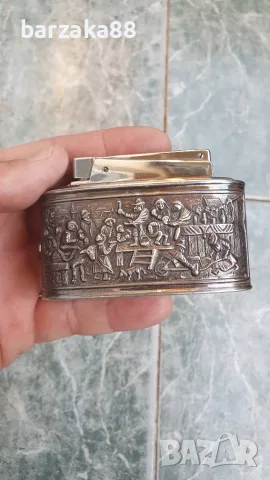 Стара запалка с релефни фигури HH 90 Holland