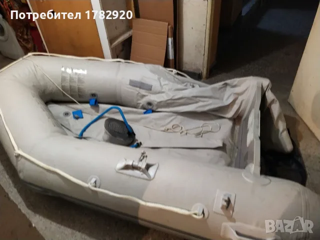 надуваема лодка +Mercury 3.5, снимка 4 - Воден транспорт - 56727780