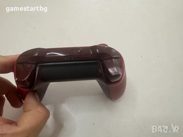 Безжичен контролер Microsoft - Red (Xbox One/Series S/X), снимка 2 - Аксесоари - 56697865