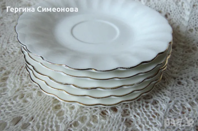 Пет чинийки костен порцелан, снимка 5 - Чаши - 56574988