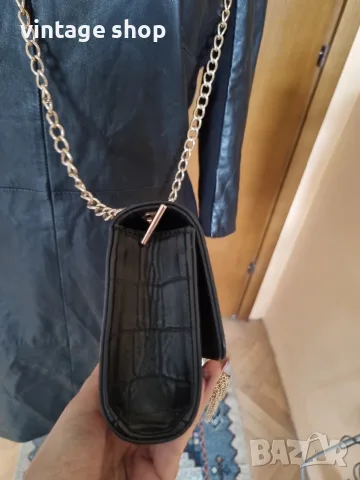 Малка чанта Valentino, снимка 6 - Чанти - 56641416