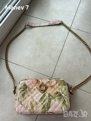 Оригинална дамска чанта Guess Crossbody