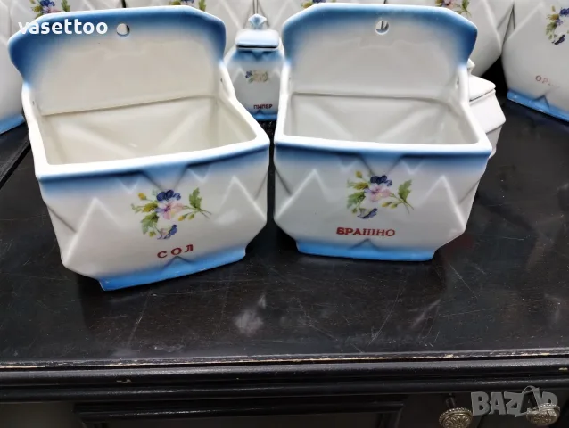 Буркани за подправки, снимка 4 - Аксесоари за кухня - 56728586