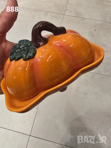кутия за масло тиква