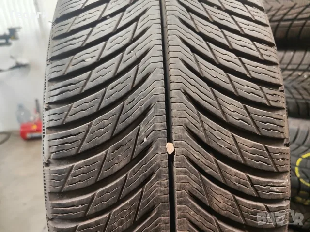 2бр.зимни гуми 235/60/18 Michelin