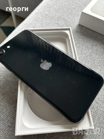 продавам два броя iphone se2022, снимка 2 - Apple iPhone - 56552501