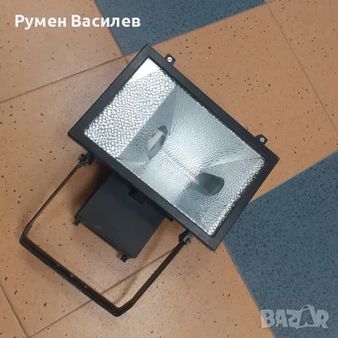 корпус за прожектор  Е27