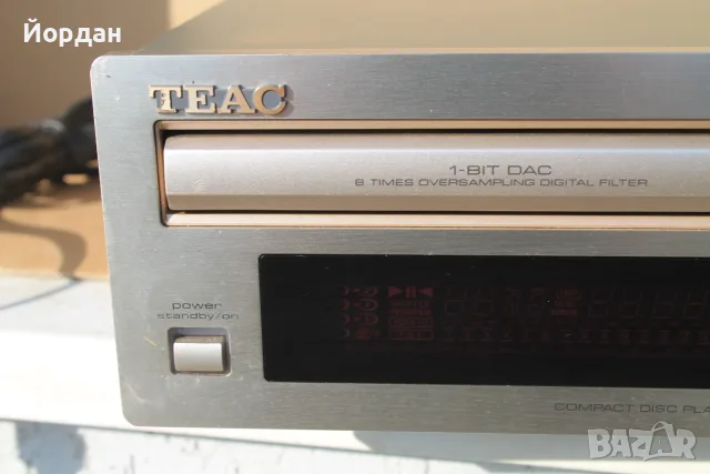 Teac PD-H300 CD плейър, снимка 2 - Плейъри, домашно кино, прожектори - 56599338