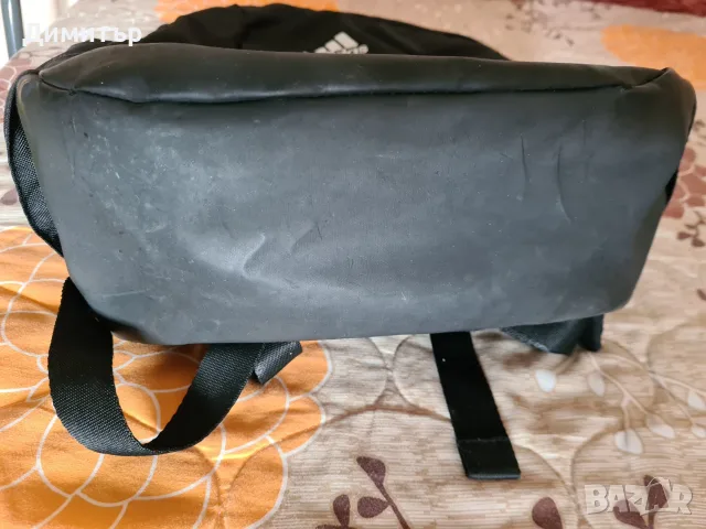 Спортна раница Adidas, снимка 3 - Раници - 56648094