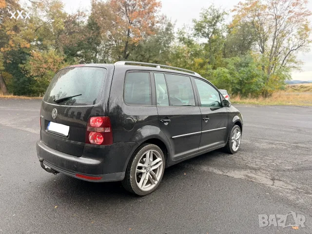 VW Toura 1.9 TDI DSG, снимка 5 - Автомобили и джипове - 56691115