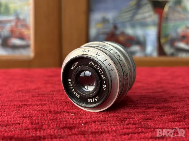 обектив Индустар-50 (Industar-50) 50mm f/3.5 в сребрист (хромиран) метален корпус