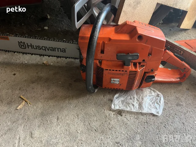 продавам моторен трион хускварна268 xp