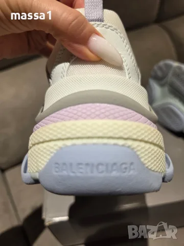 BALENCIAGA оригинални сникърси. 350 €, снимка 4 - Маратонки - 56655327