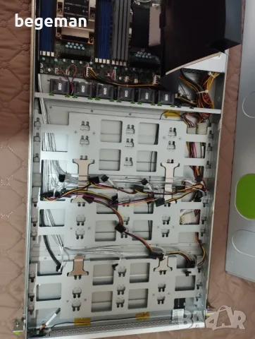 Продавам сервер Xeon scalable 20 ядра  A3647, снимка 2 - Работни компютри - 56706701