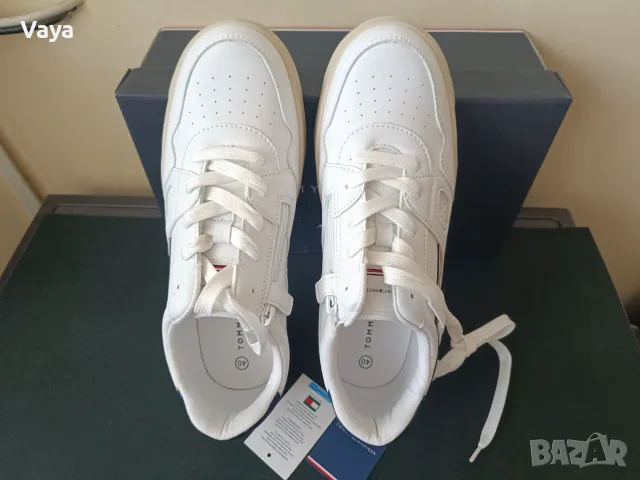 Кожени сникърси Tommy Hilfiger, снимка 3 - Маратонки - 56697089