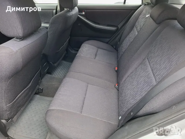 Toyota Corolla D4D 2.0 Hatchback, снимка 9 - Автомобили и джипове - 56648610