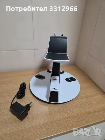 KIWI design D2 3-в-1 станция за зареждане, проектирана да държи и зарежда едновременно PSVR2 слушал