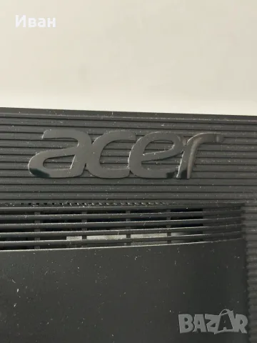 Монитор Acer V206HQL, снимка 4 - Монитори - 56686375