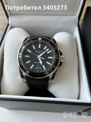 Часовник Gucci Dive YA136204 Swiss Made